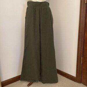 NWT Aerie Smocked High Waisted Pool-To-Party Pant Gauze Wide Split Leg M GREEN